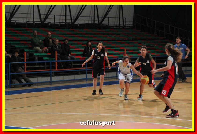 150228 Basket_U13F 123_tn.jpg